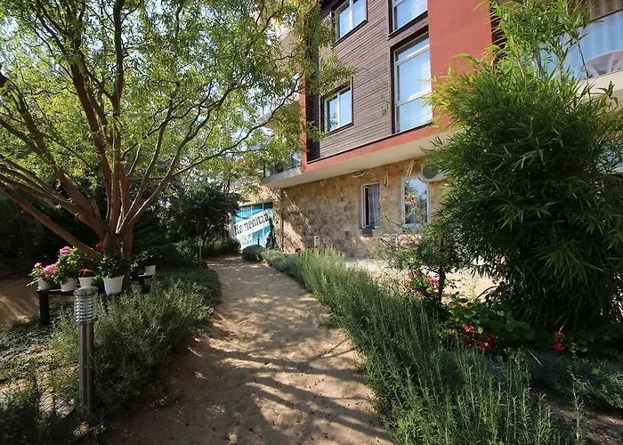 Menada Dune Апартаменти